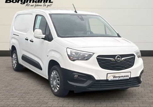Opel Combo, 2022