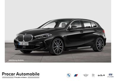 BMW 120, 2023