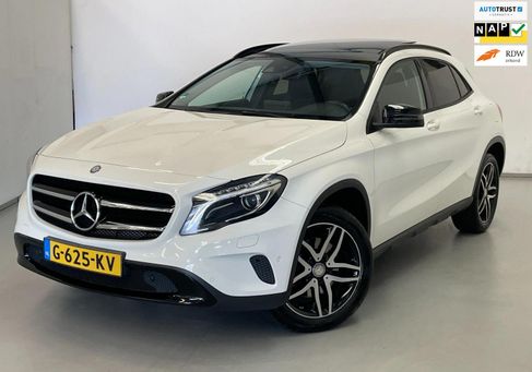 Mercedes-Benz GLA 250, 2015