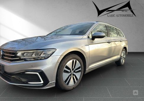 Volkswagen Passat Variant, 2020