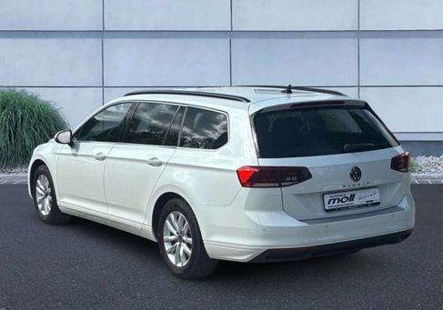 Volkswagen Passat Variant, 2022 3