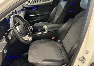 Mercedes-Benz C 300, 2023