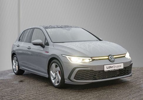 Volkswagen Golf, 2023