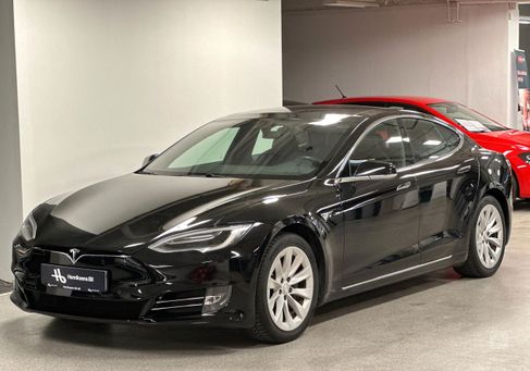 Tesla Model S, 2018