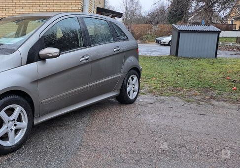 Mercedes-Benz B 180, 2008