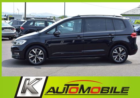 Volkswagen Touran, 2023 3