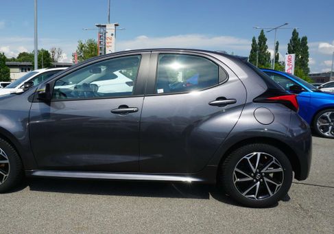 Toyota Yaris, 2024