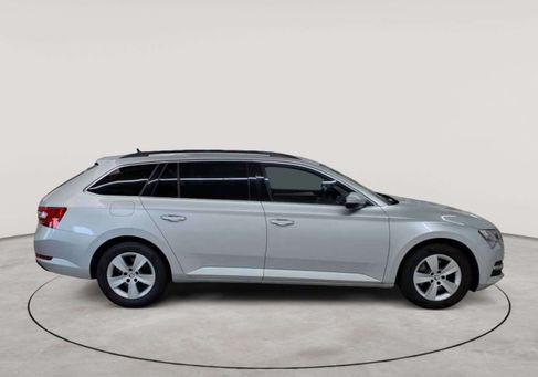 Skoda Superb, 2023