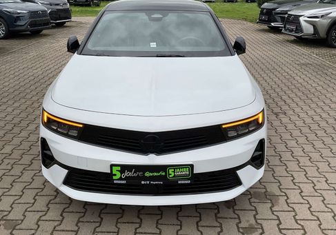 Opel Astra, 2025