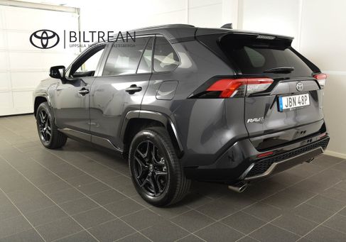 Toyota RAV 4, 2025 2