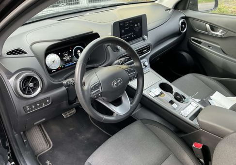 Hyundai Kona, 2022 3