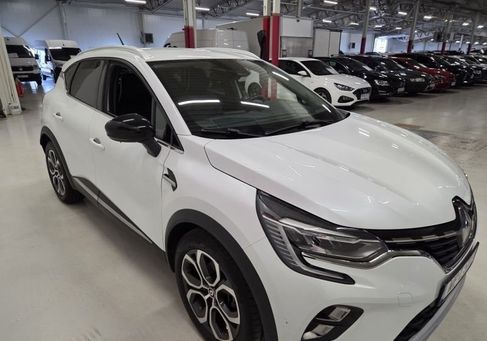 Renault Captur, 2022 3