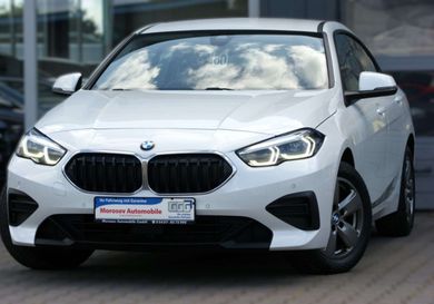 BMW 216, 2023