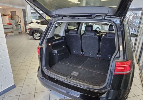 Volkswagen Touran, 2018 3