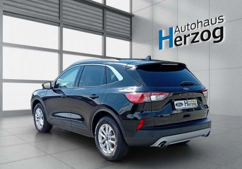 Ford Kuga, 2022