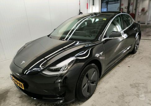 Tesla Model 3, 2019