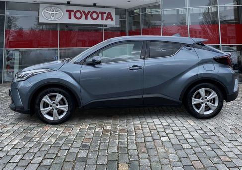 Toyota C-HR, 2022