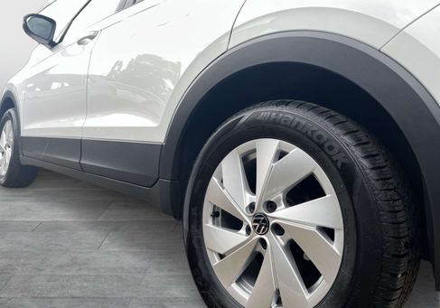 Volkswagen T-Cross, 2024