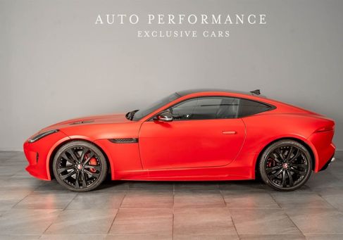 Jaguar F-Type, 2017