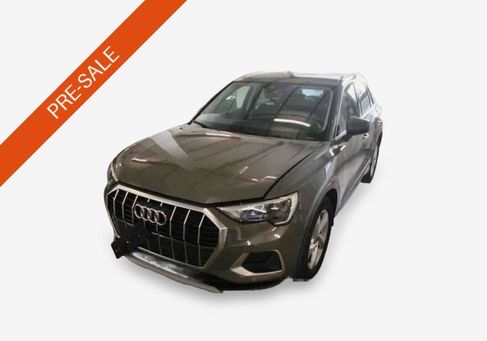 Audi Q3, 2022 2