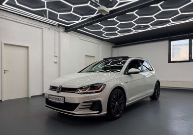 Volkswagen Golf, 2020