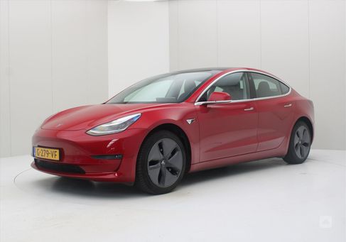 Tesla Model 3, 2019