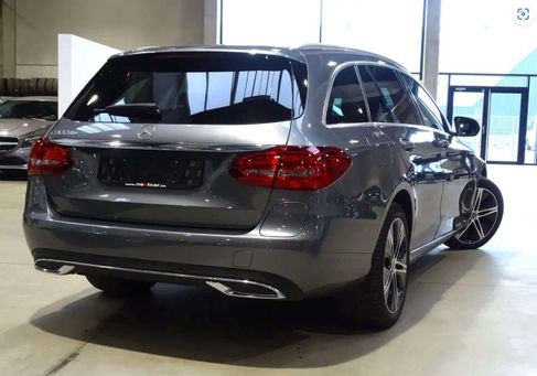 Mercedes-Benz C Klasė, 2021