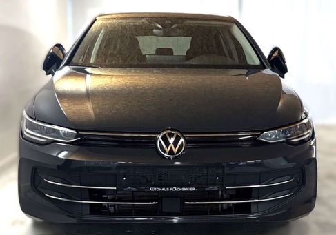 Volkswagen Golf, 2025 2