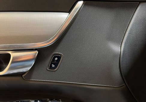 Volvo V90, 2025 3