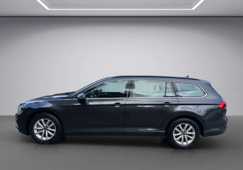 Volkswagen Passat Variant, 2023