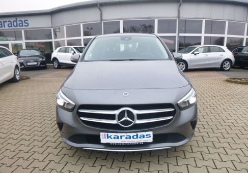 Mercedes-Benz B 180, 2019