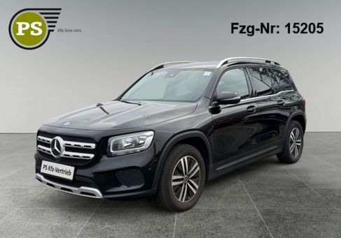 Mercedes-Benz GLB 200, 2022