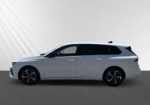 Opel Astra, 2024