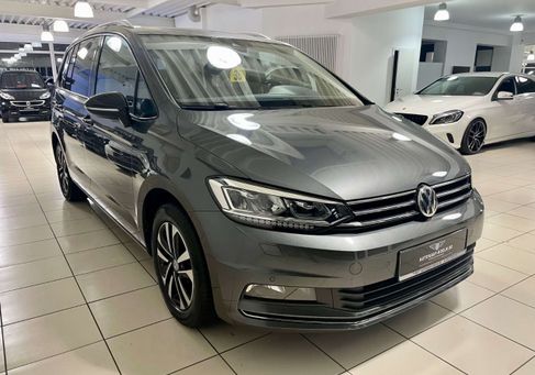 Volkswagen Touran, 2020 3