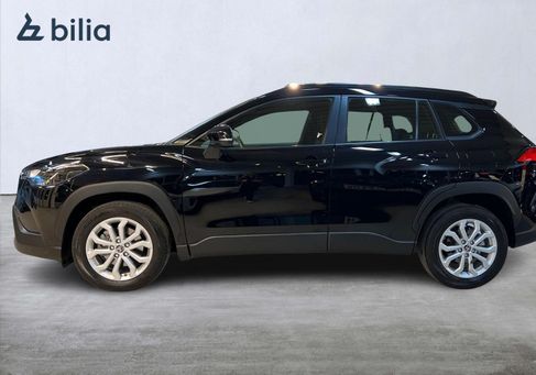 Toyota Corolla Cross, 2025