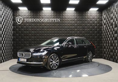 Volvo V90, 2022