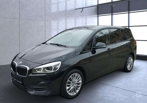 BMW 218, 2023