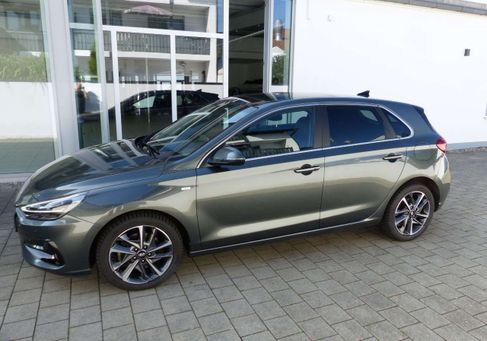 Hyundai i30, 2022 3