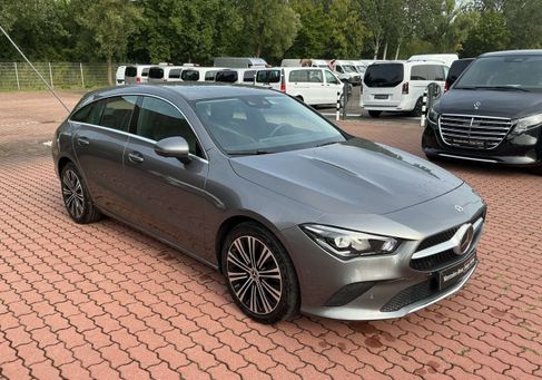 Mercedes-Benz CLA 200, 2021