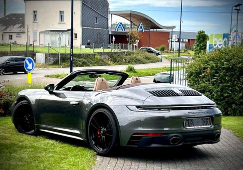 Porsche 992, 2022