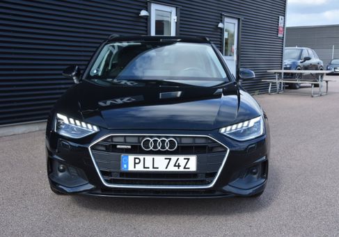 Audi A4, 2021