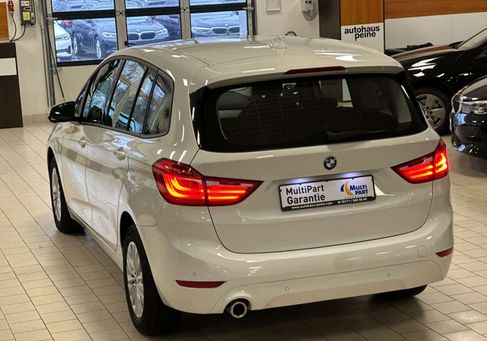 BMW 218, 2022