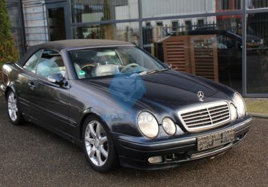 Mercedes-Benz CLK 230, 2000