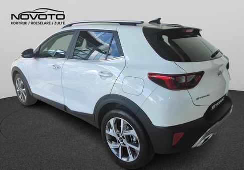 Kia Stonic, 2022