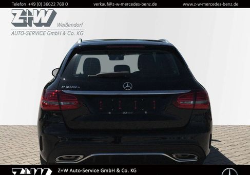 Mercedes-Benz C 300, 2021