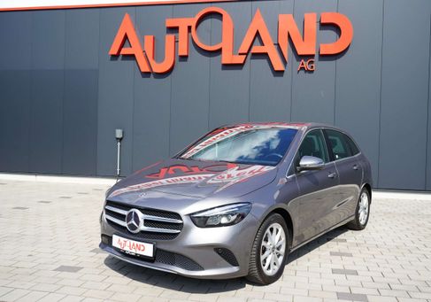 Mercedes-Benz B 200, 2021