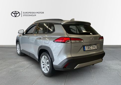 Toyota Corolla Cross, 2025 3