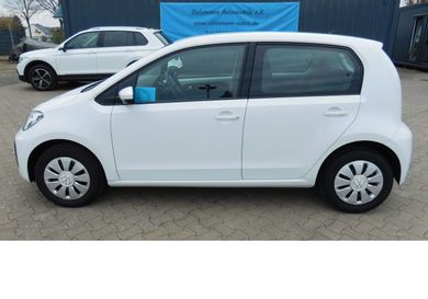 Volkswagen up!, 2022