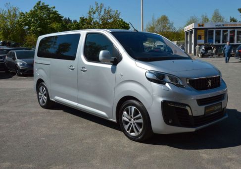 Peugeot Traveller, 2019 3
