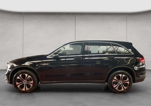 Mercedes-Benz GLC 300, 2020